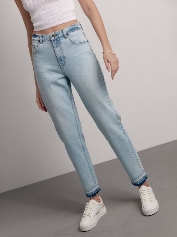 280947 Conte elegant Jeans